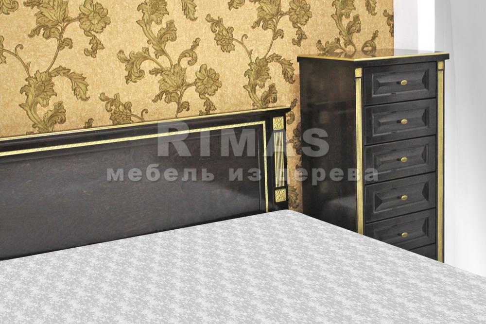 Кровать «Брешиа» из массива дерева